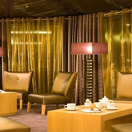 Mercure Centre Clemenceau 4*