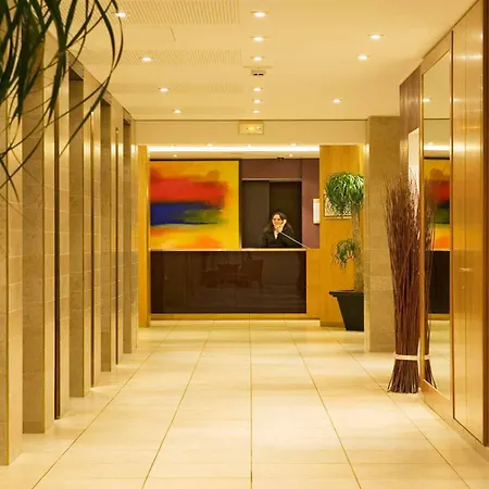 Mercure Centre Clemenceau 4*
