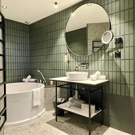 Mercure Centre Clemenceau 4*