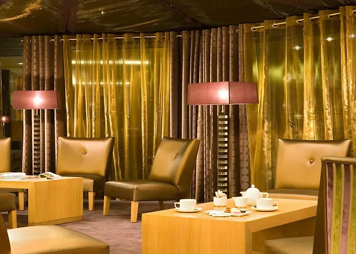 Mercure Centre Clemenceau 4*