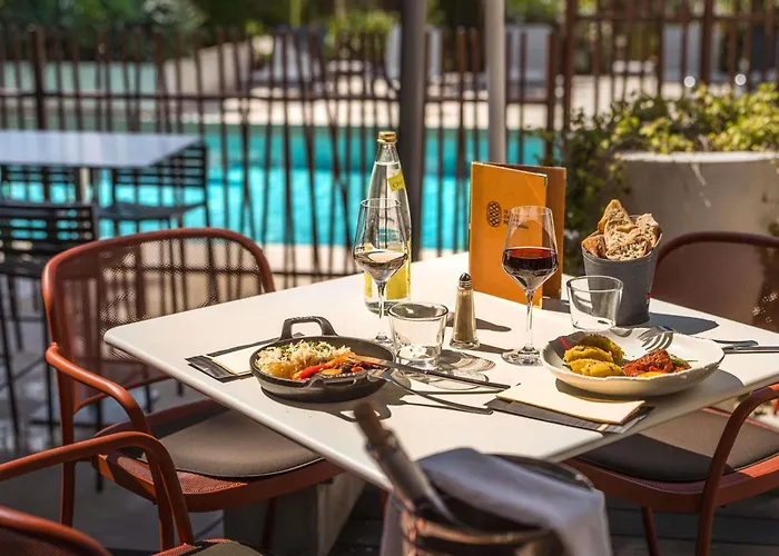 Mercure Centre Clemenceau Hotel