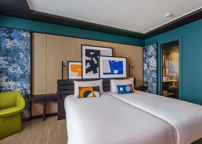 Hotel Mercure Centre Clemenceau 4*