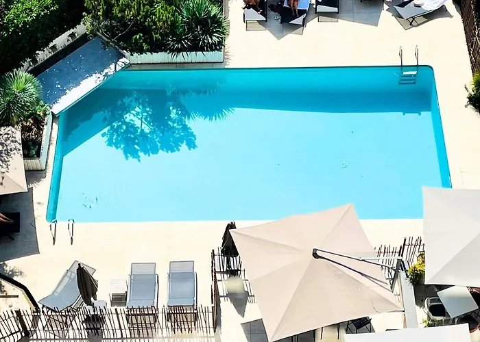 Mercure Centre Clemenceau Hotel